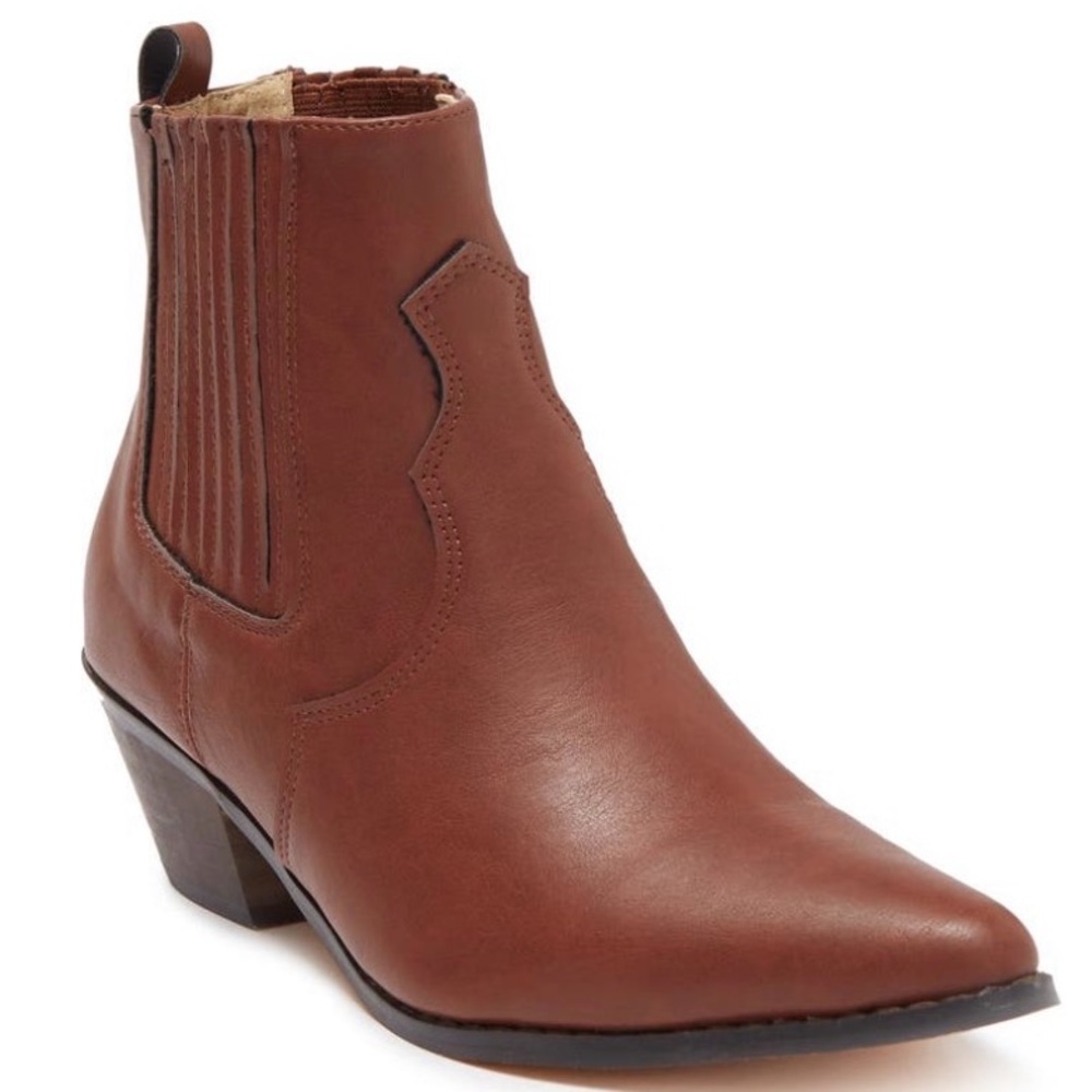 NEW| CHASE AND CHLOE Chelsea Western Boot